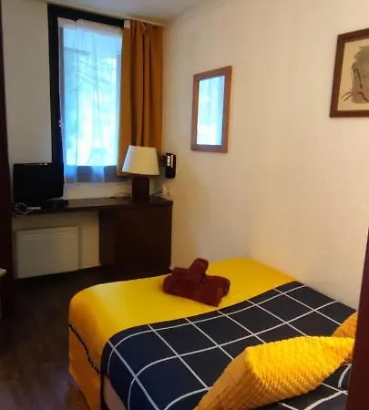 P'tiot Chamois Chamonix, Parking Апартаменти Шамоні