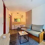 דירה P'tiot Chamois Chamonix, Parking *