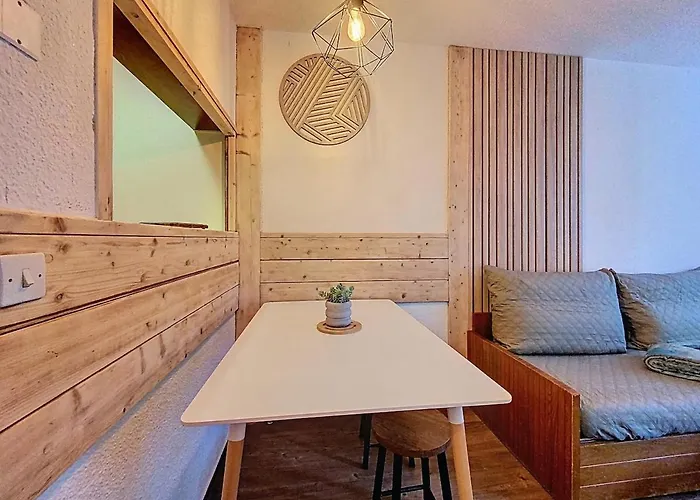 P'tiot Chamois Chamonix, Parking Шамони